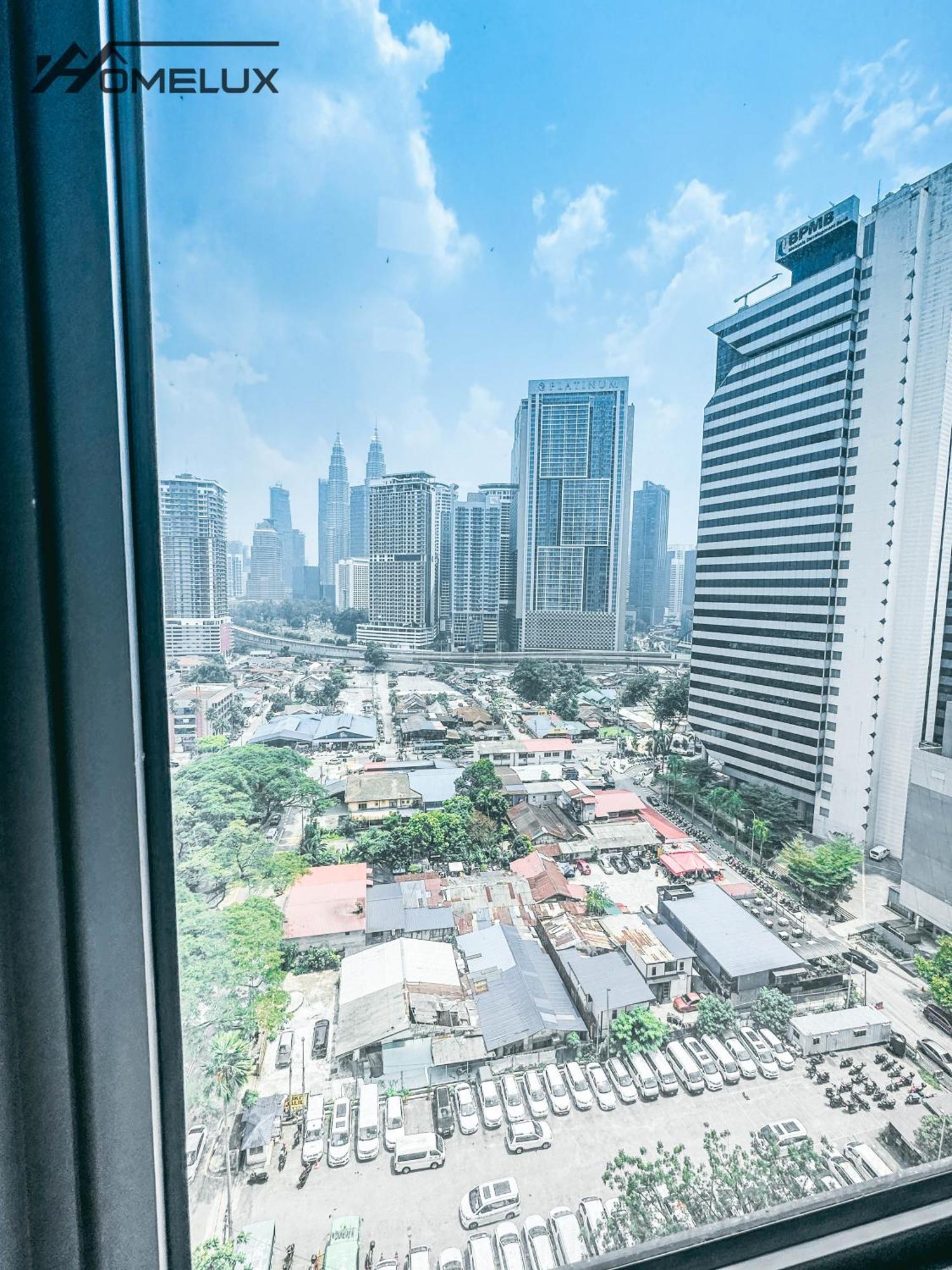 The Colony By Infinitum Best Pool View Klcc Trx Merdeka 118 Kl Tower Kuala Lumpur Luaran gambar