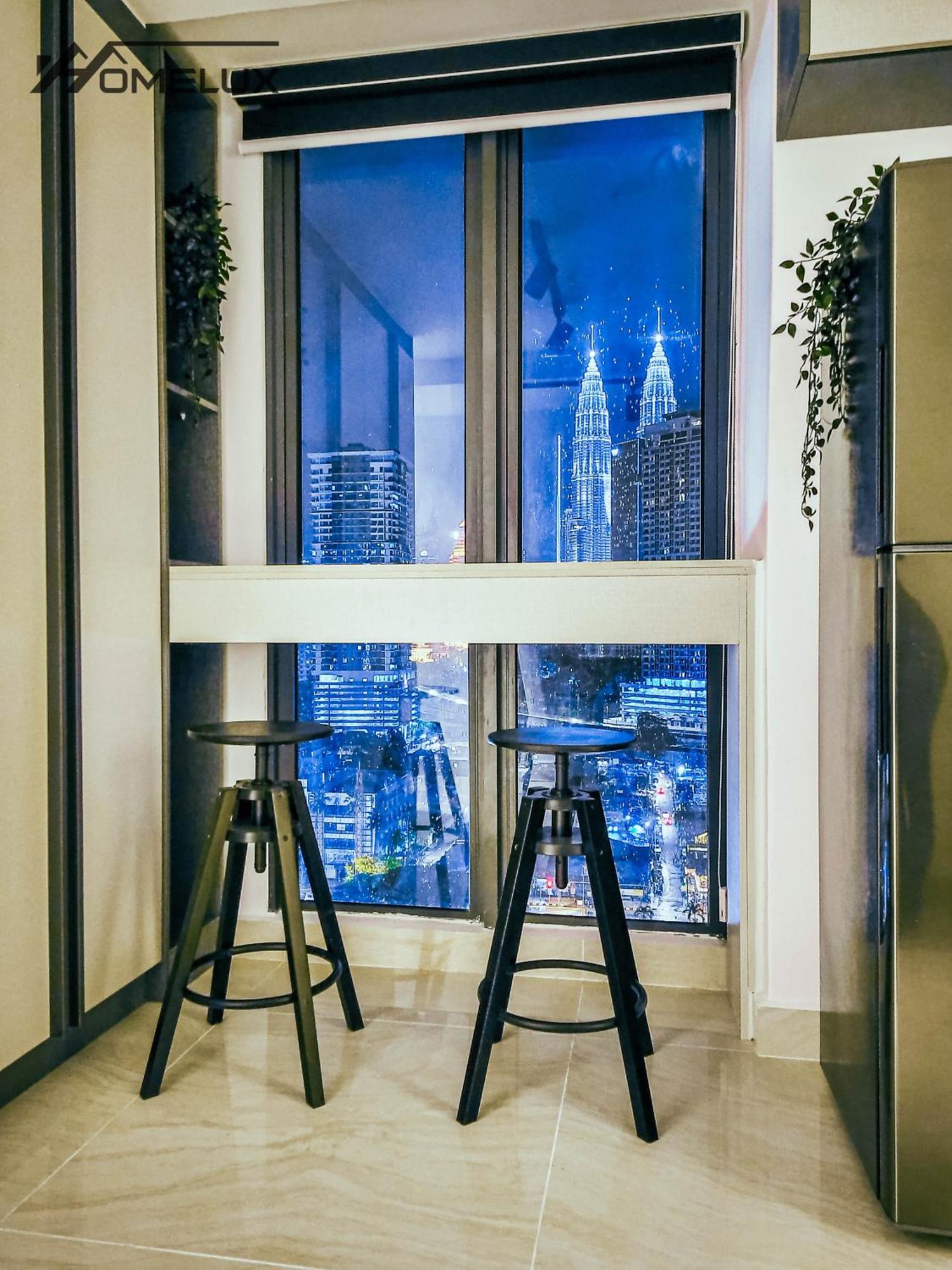 The Colony By Infinitum Best Pool View Klcc Trx Merdeka 118 Kl Tower Kuala Lumpur Luaran gambar
